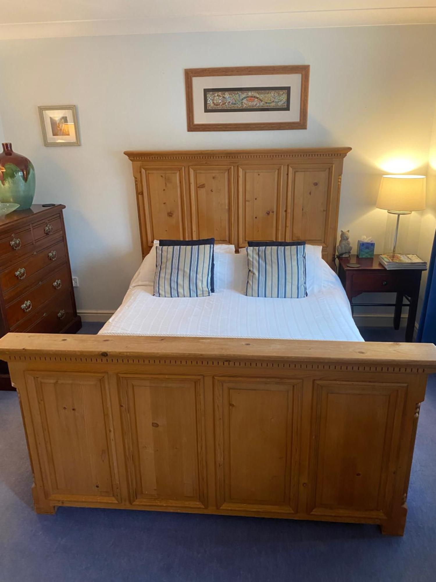 Beautiful Private Room With Kingsize Bed And Large Private En-Suite 피터버러 외부 사진