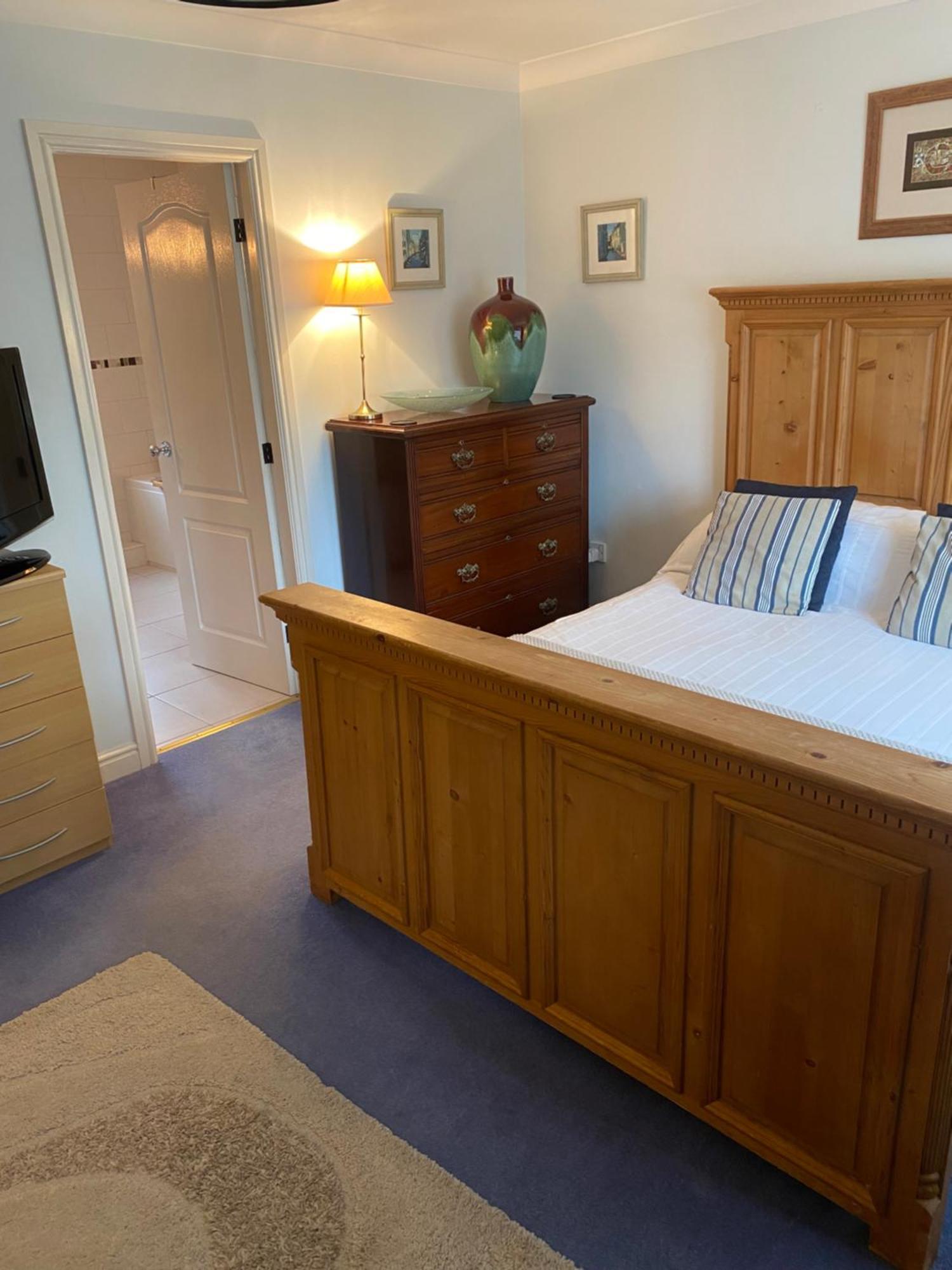 Beautiful Private Room With Kingsize Bed And Large Private En-Suite 피터버러 외부 사진